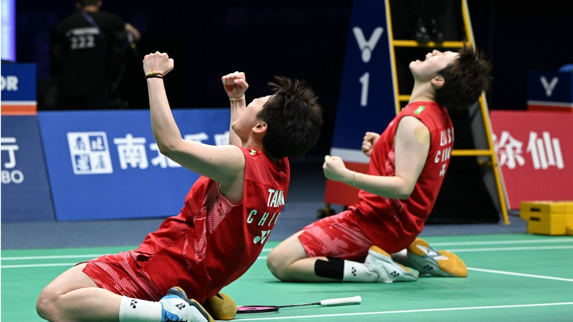 时隔十年！王子杰15-13日本选手山田优，夺亚锦赛男重金牌(小王子四十四次日落那片)