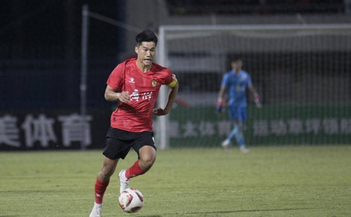 包含中甲第16轮，延边龙鼎2-0广东广州豹，主场豪取八连胜的词条