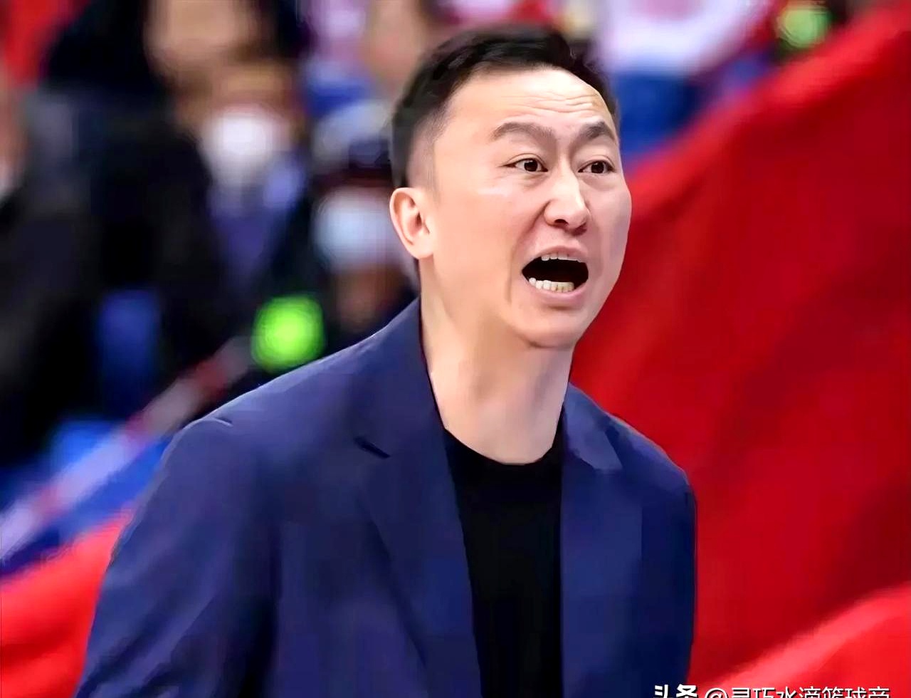 金鹰特攻迎战逐风者，从落后到翻盘，教练激动落泪的简单介绍