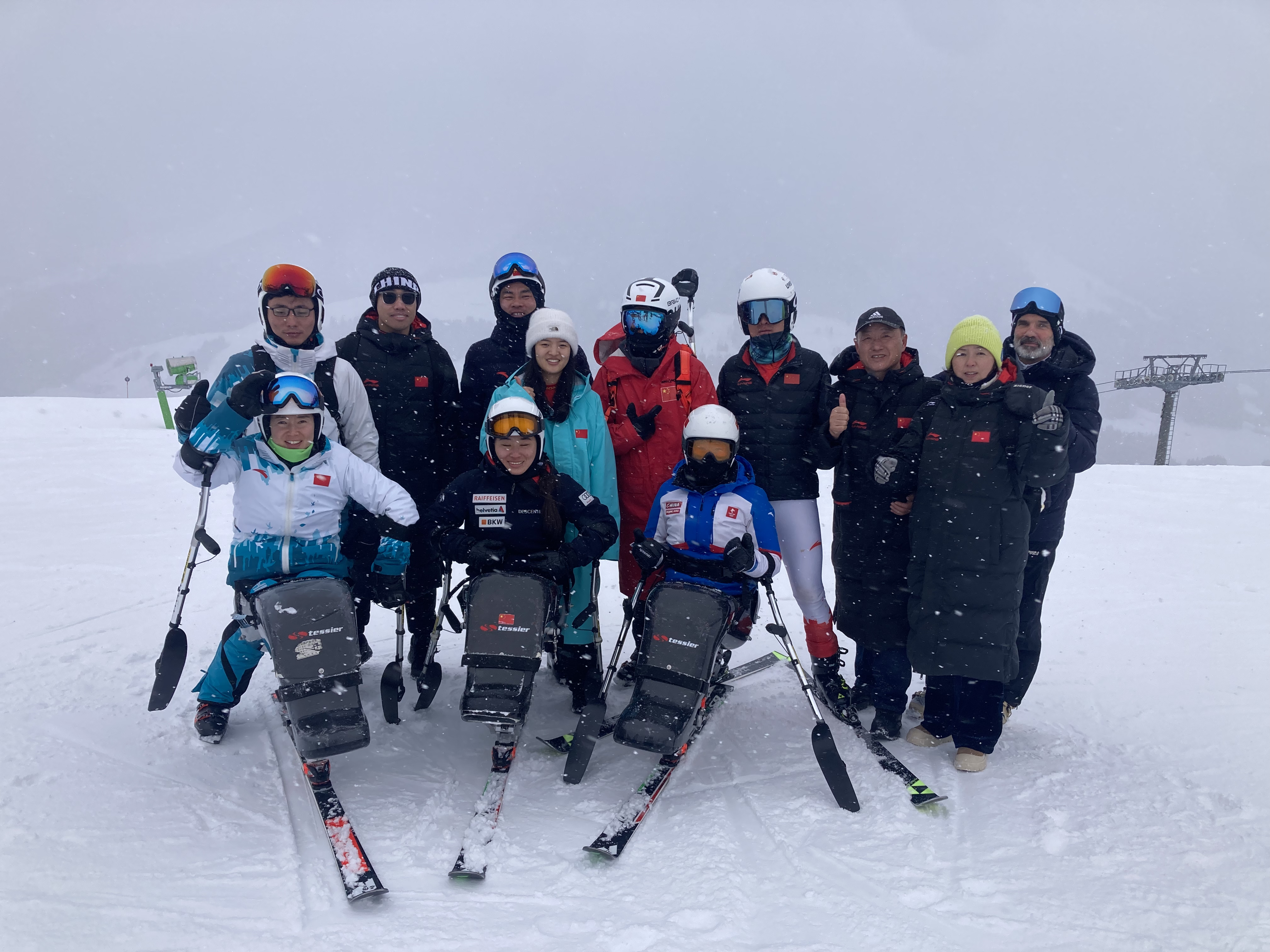 关于瑞士男子高山滑雪选手斩获奥运金牌的信息